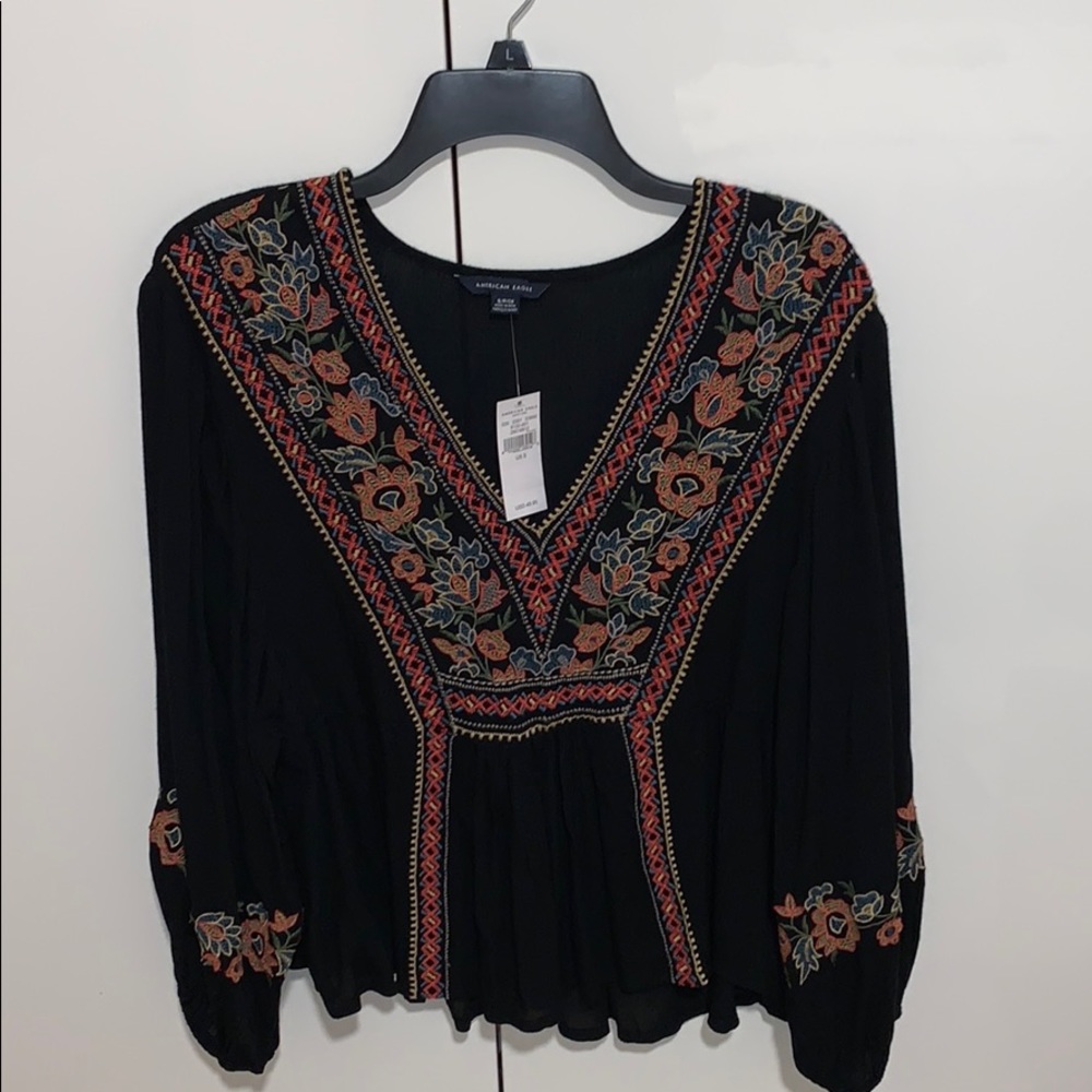 American Eagle Longsleeve